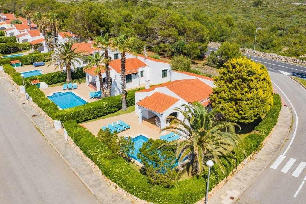 Villa Roqueta Bonita Con Piscina En Menorca