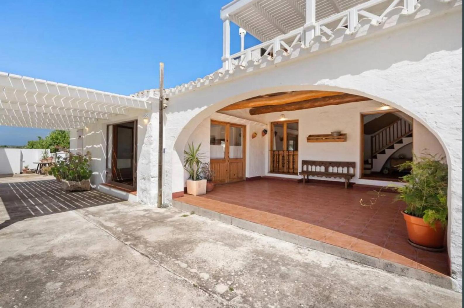 Holiday home Sant Jordi *