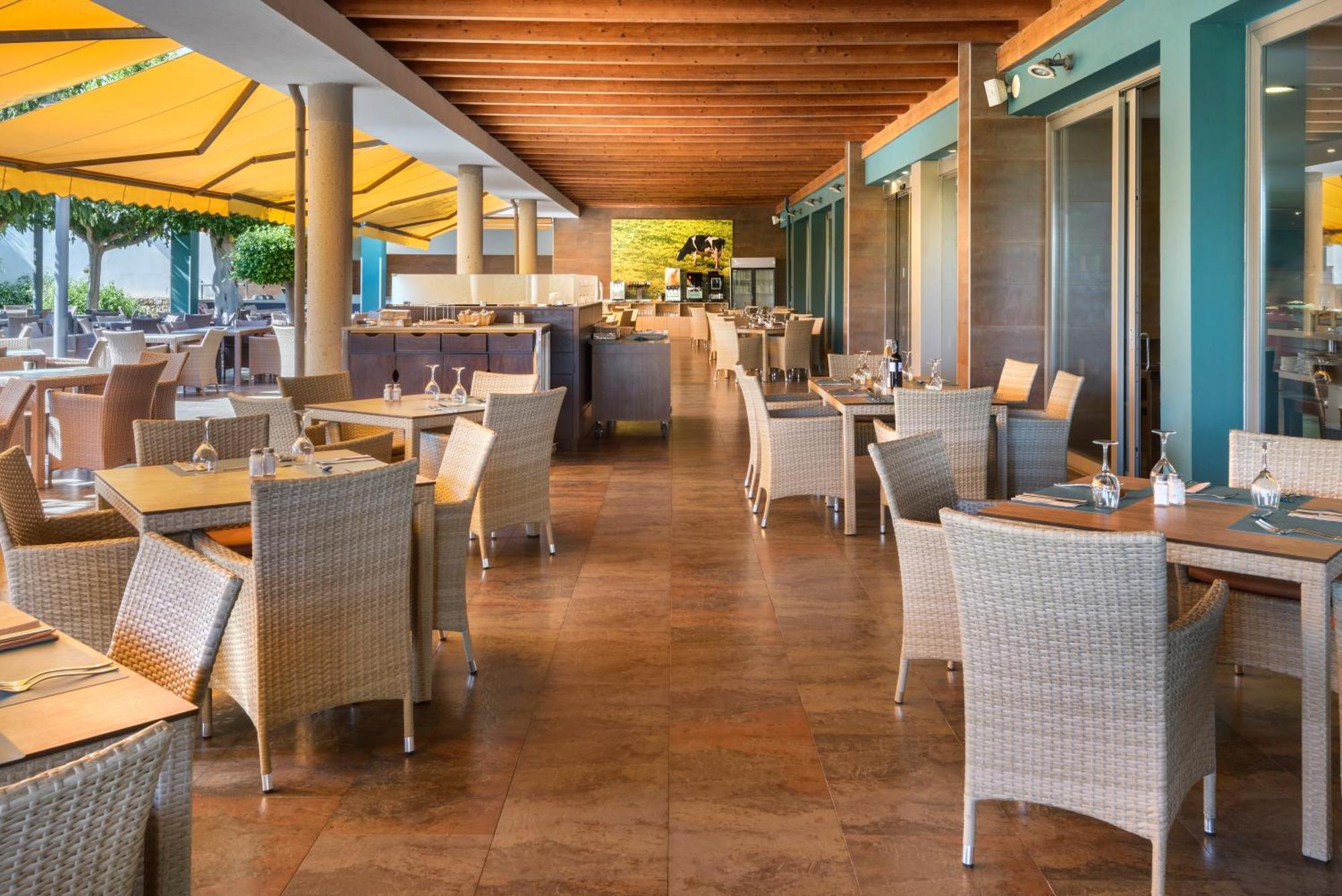 Hotel Occidental Menorca (adults Only) 4*