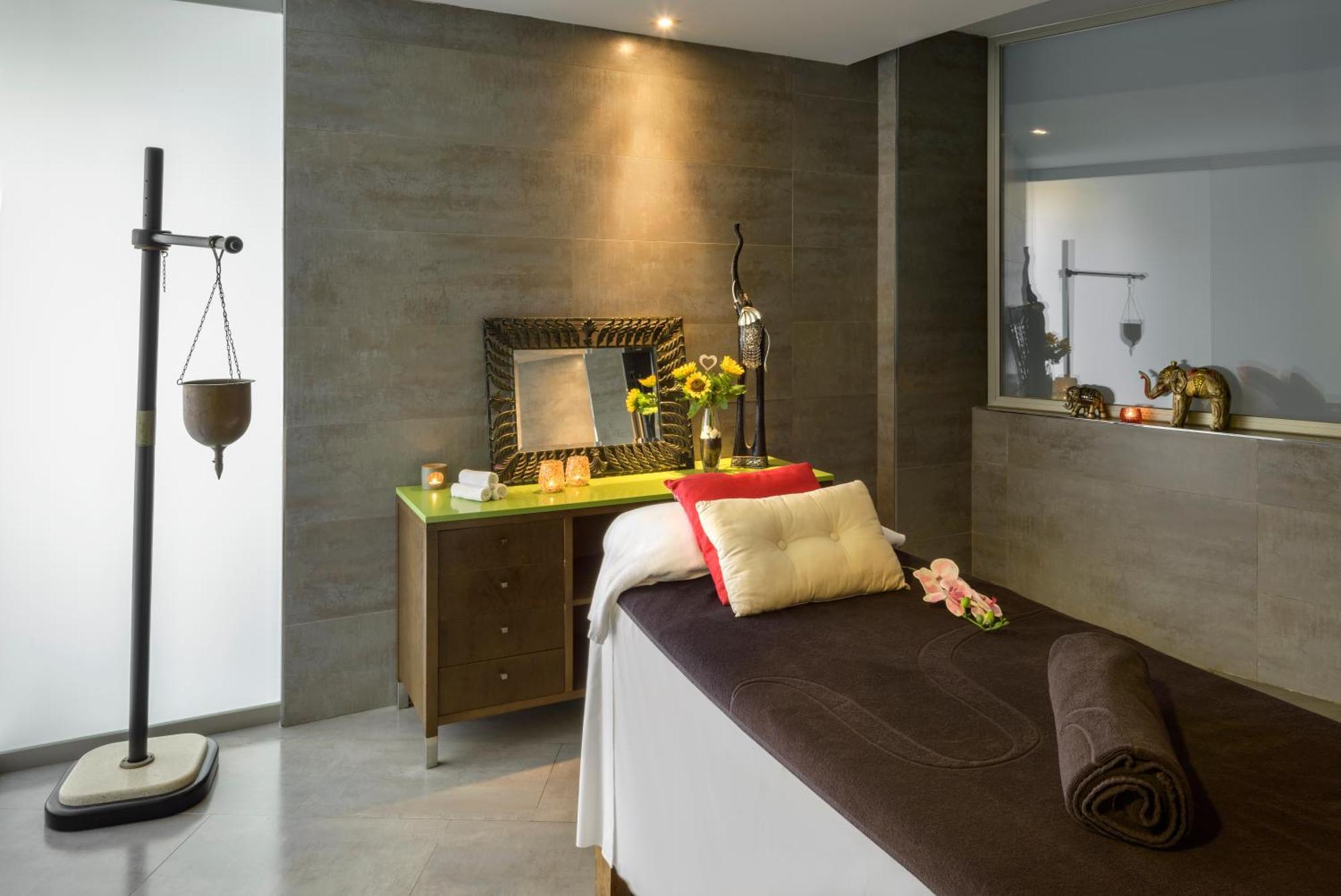 Hotel Occidental Menorca (adults Only) 4*