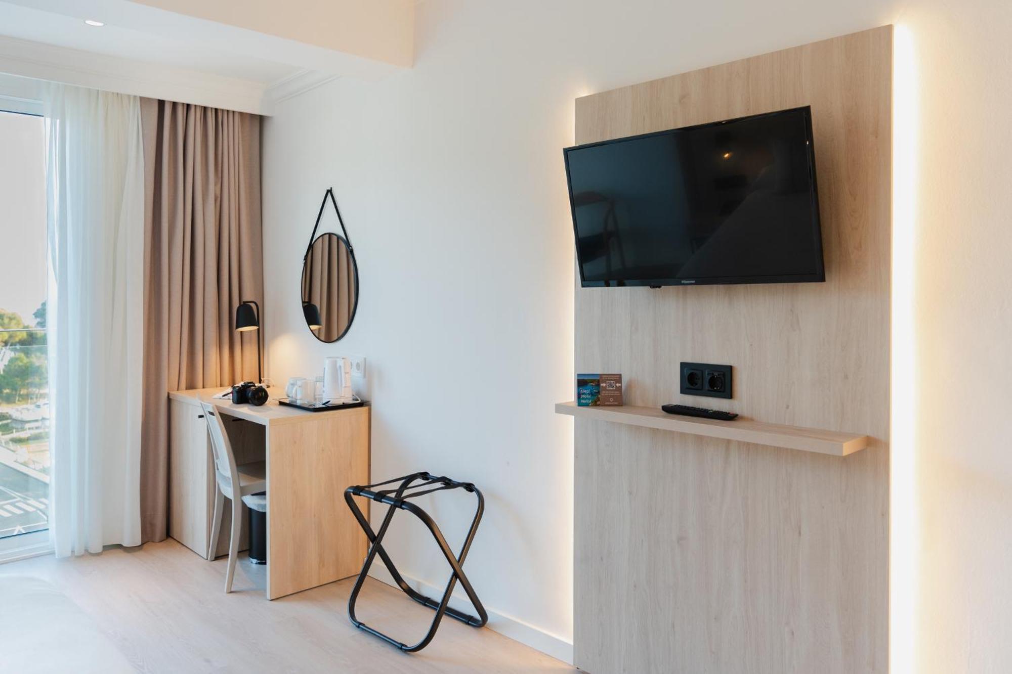 Minura Cala Galdana & D'aljandar Aparthotel 4*