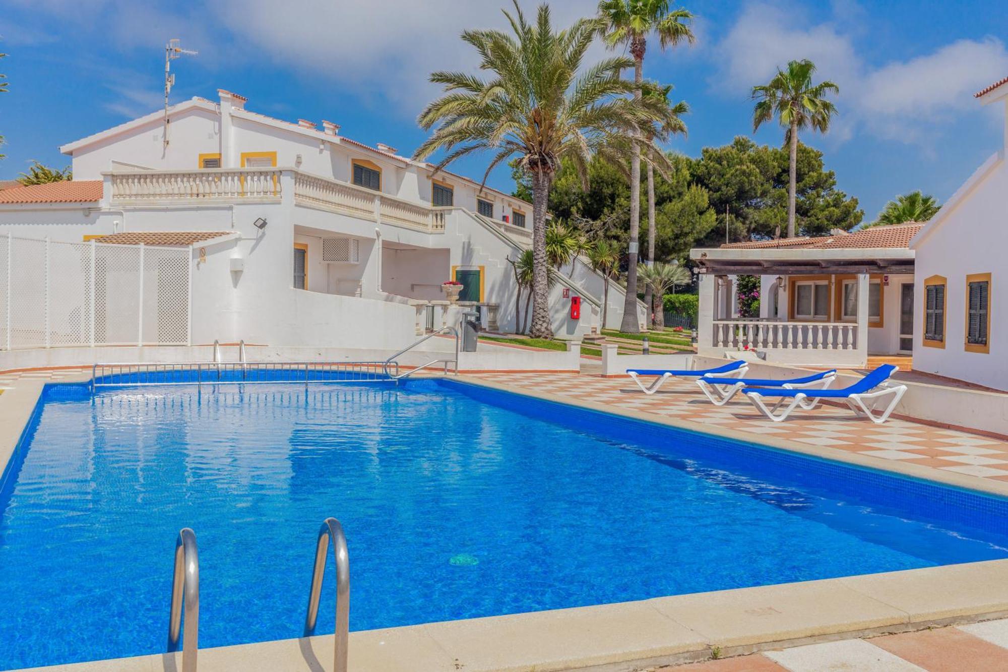 Con Estupenda Terraza-a4 Apartment *
