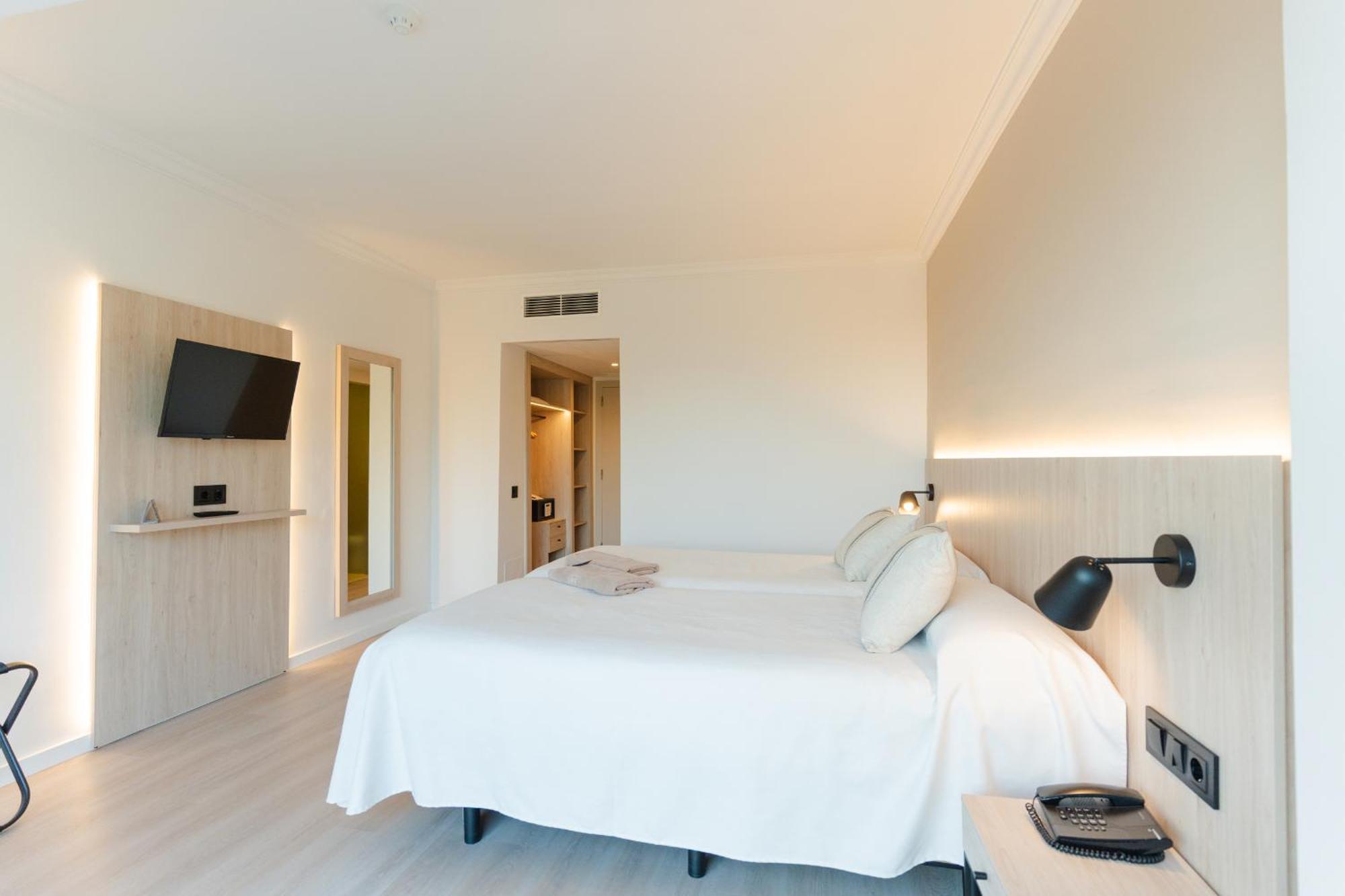Cala Galdana&apartamentos D'aljandar