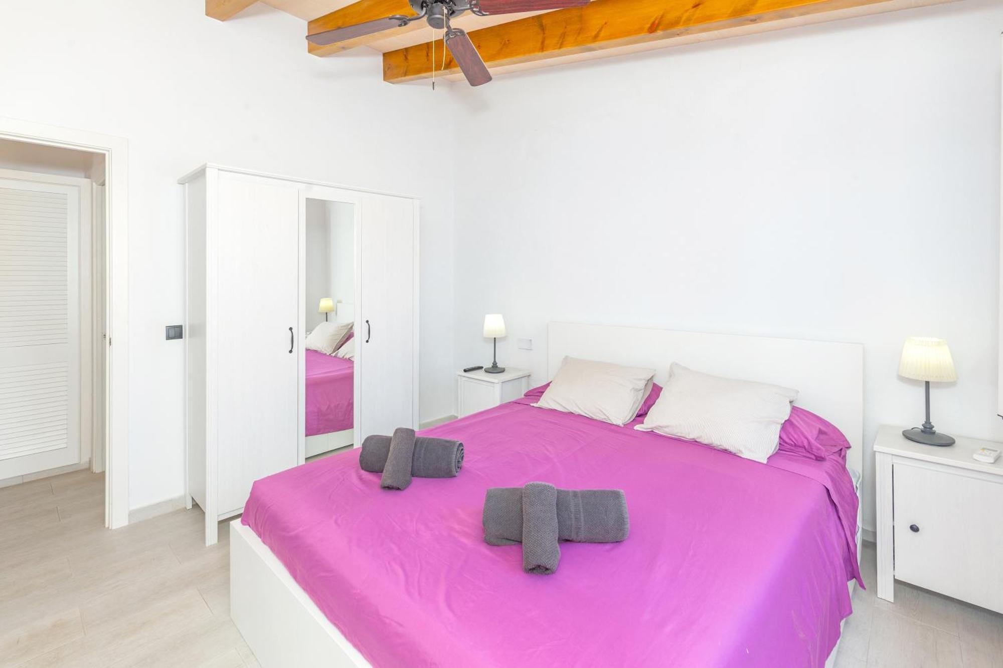 Siete Palmeras - Ciudadela * Cala'N Blanes (Menorca)