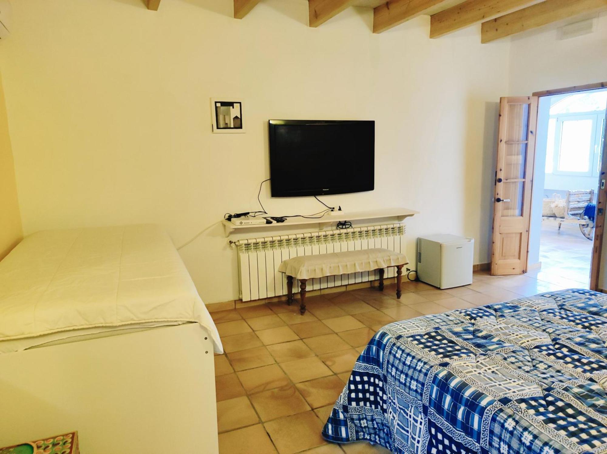 Biniati Des Pi Country house *