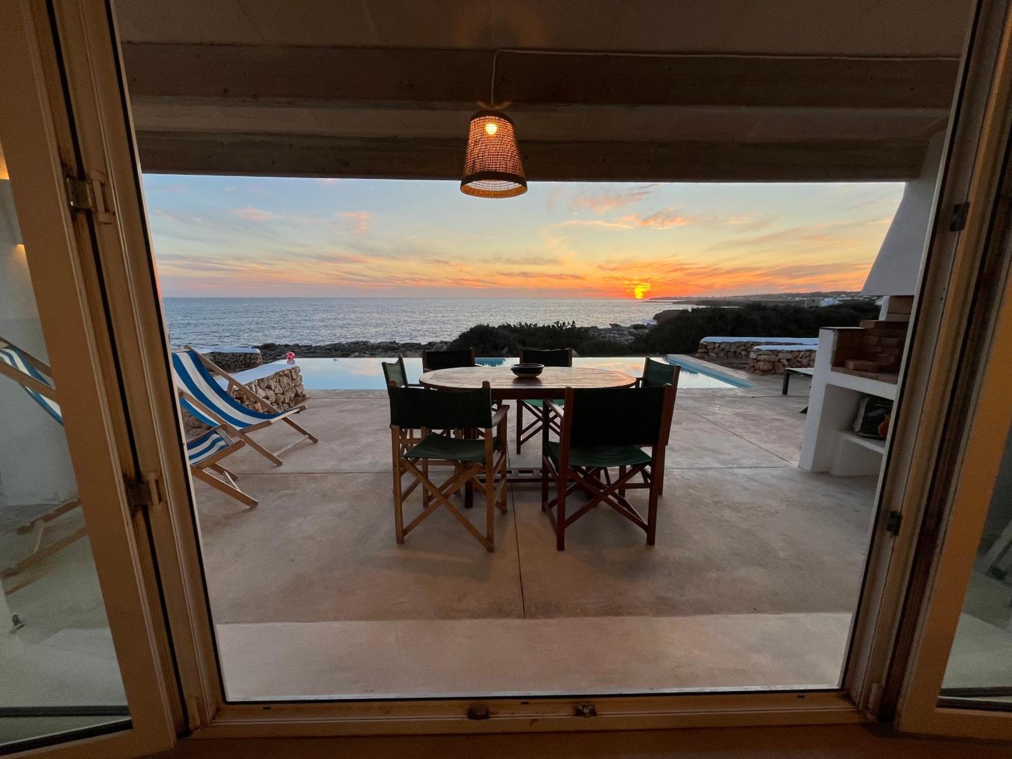 Apartment Binisamar Infinity Pool Over The Sea