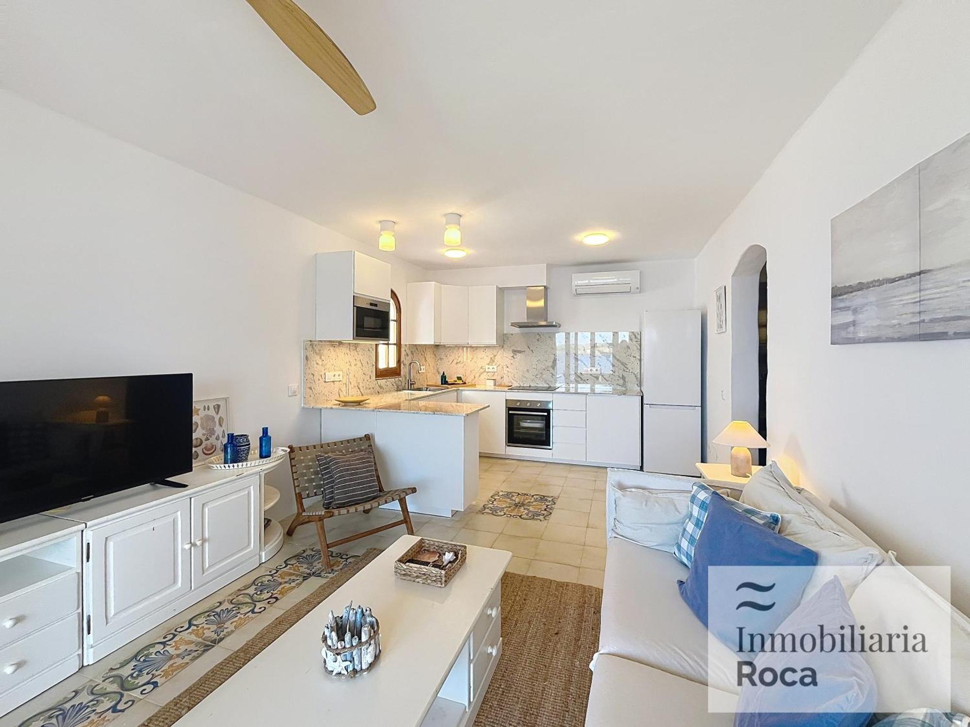 P82. Marinero Con Wifi Y Aire Acondicionado * Fornells (Menorca)