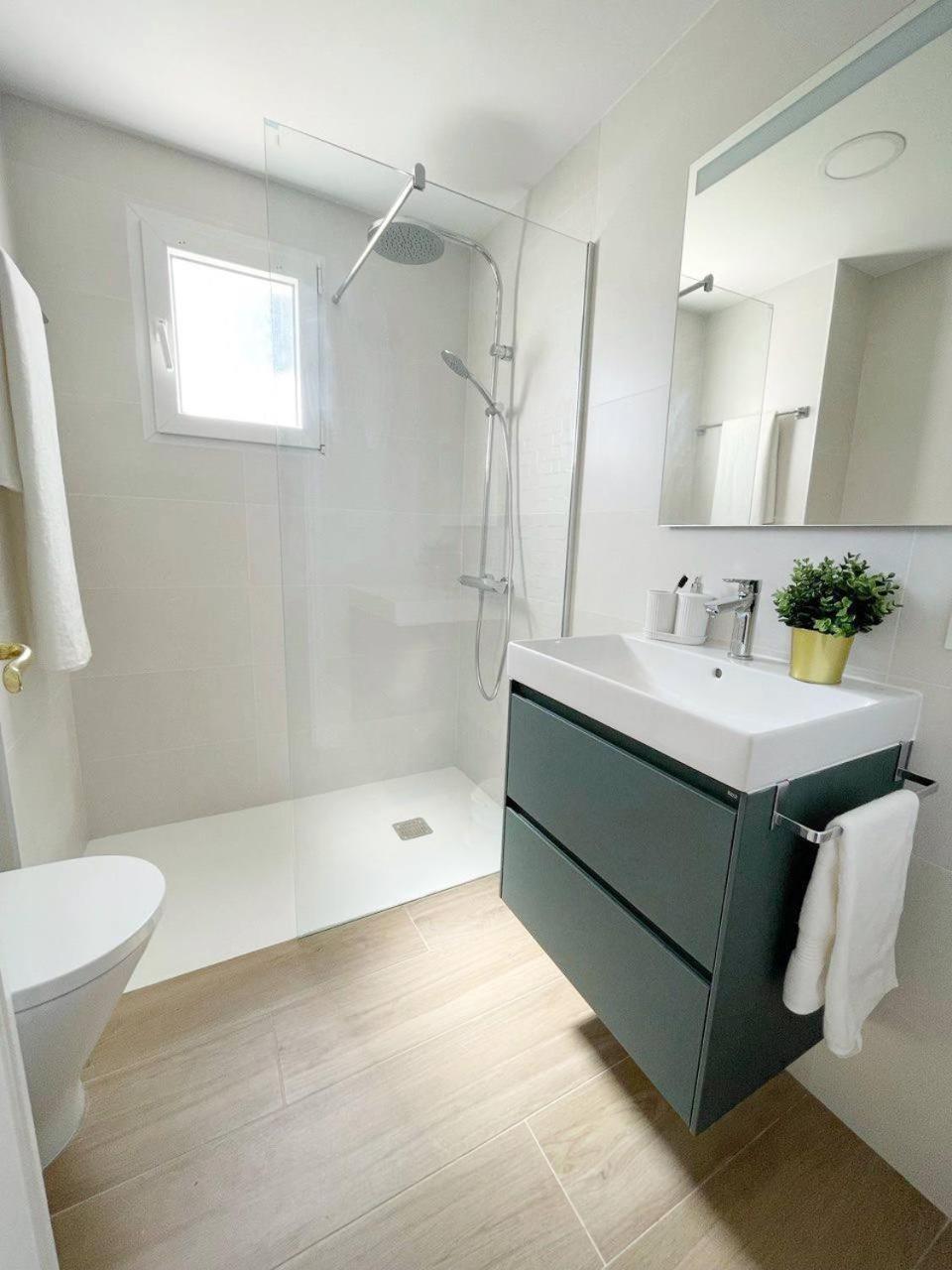 Apartamento Lia En Port Addaia, Piscina Y Barbacoa, Perfecto Vacaciones *