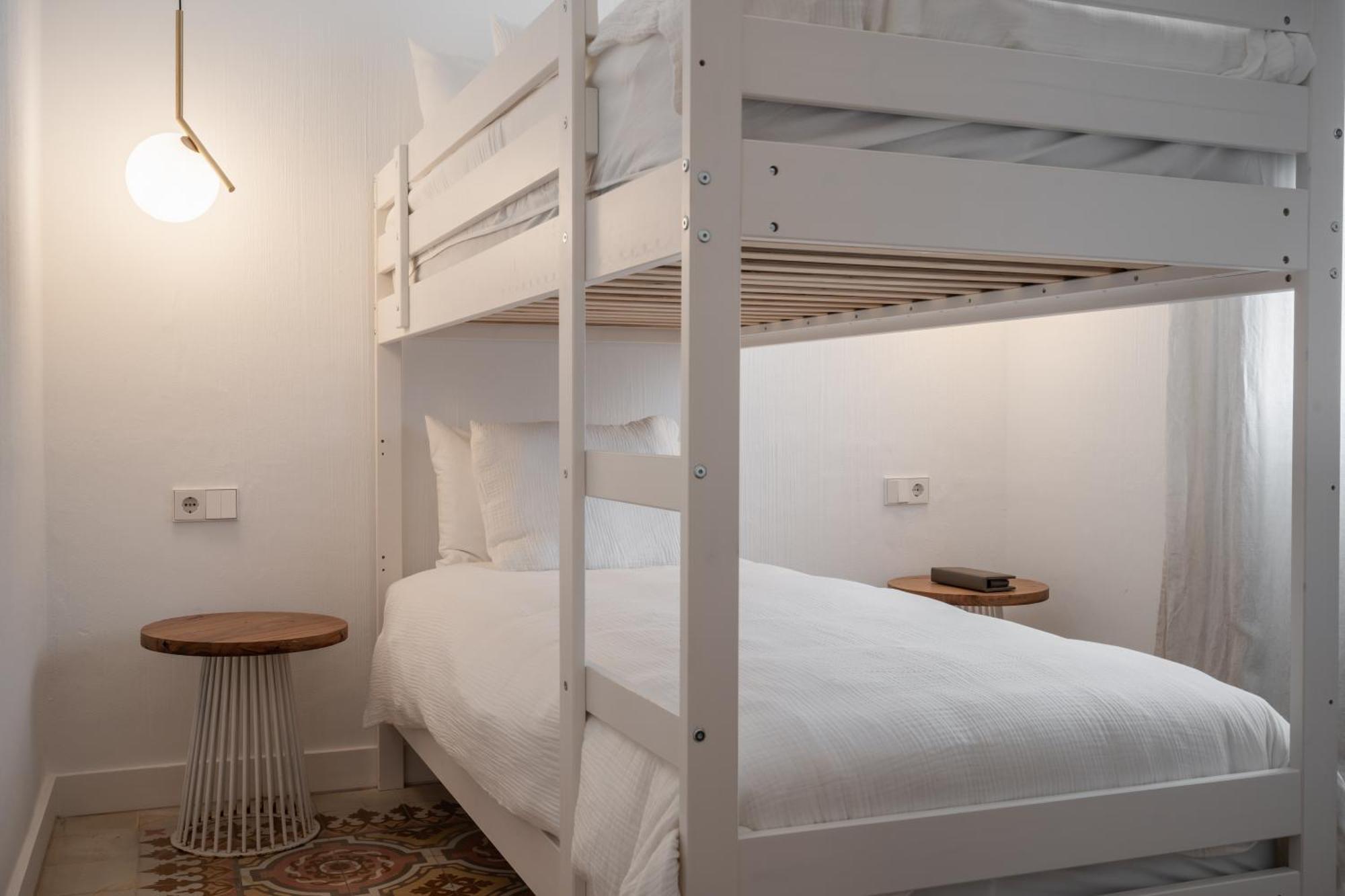 Llonga'S Hostel Ciutadella (Menorca)