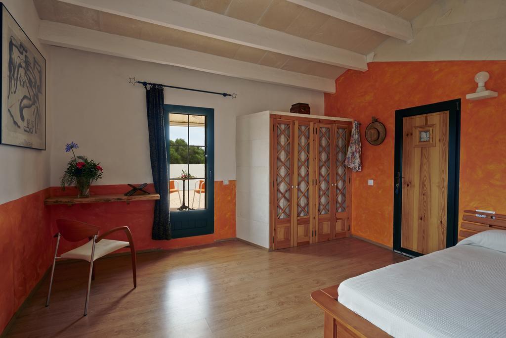 Biniati Des Pi Country house