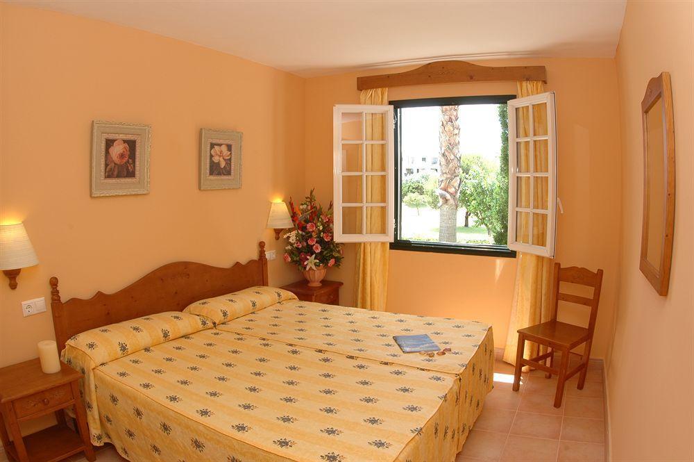 Grupotel Club Menorca 3*