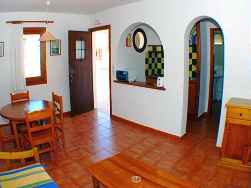 Apartahotel Vistapicas Cala'N Blanes (Menorca)