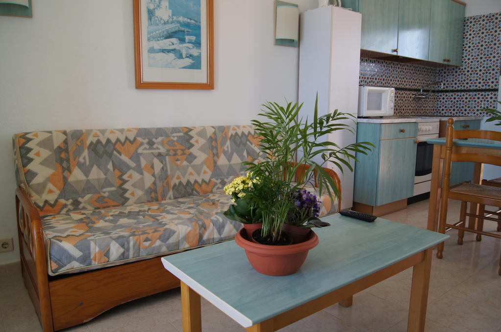 Apartahotel Voramar Cala'N Forcat (Menorca)