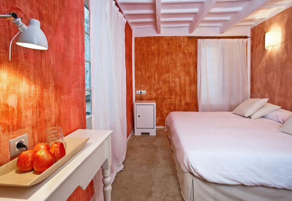 971 Con Encanto Hotel