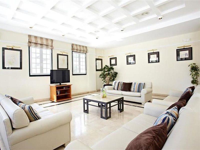 Grupotel Club Menorca Apartahotel