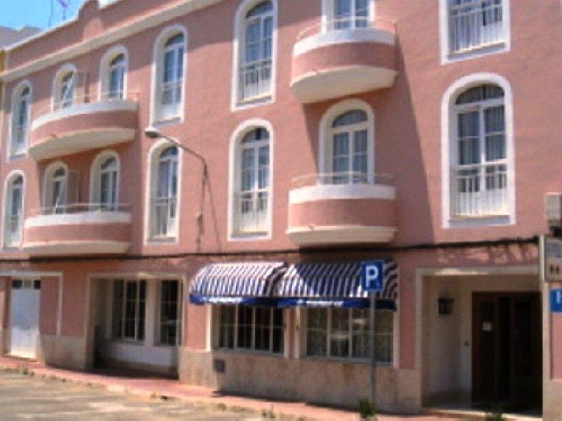 Geminis Hotel 2*