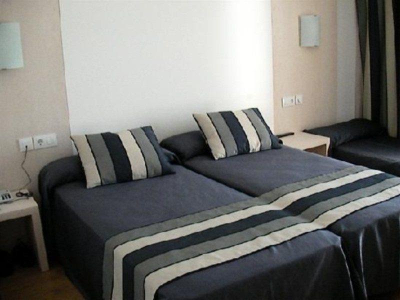 Sagitario Playa Resort Cala Blanca (Menorca)