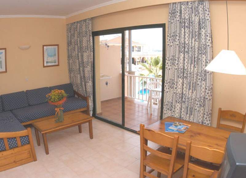 Hotel Grupotel Mar De Menorca Es Canutells