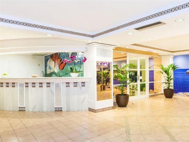 Hotel Globales Cala'n Blanes 3*