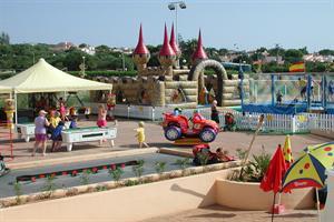 Apartahotel Comitas Isla Del Aire 4*
