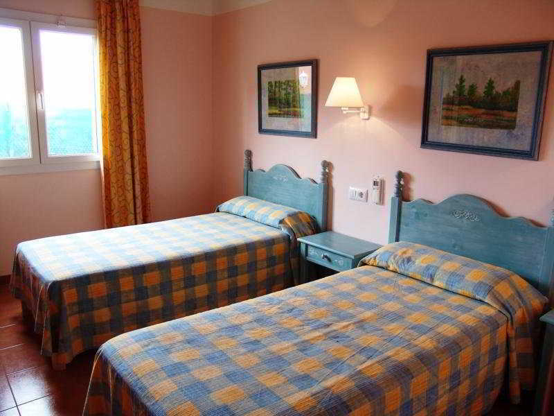 Begonias Villa Cala'N Bosch (Menorca)