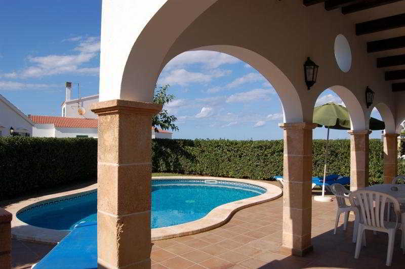 Begonias Villa *