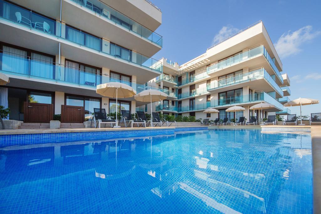Ferrer Skyline Apartahotel 4*
