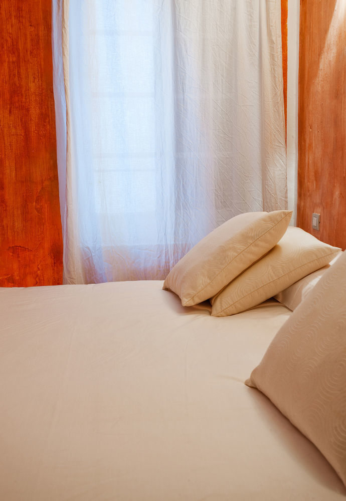 971 Con Encanto Hotel