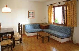 Gardens Hotel *