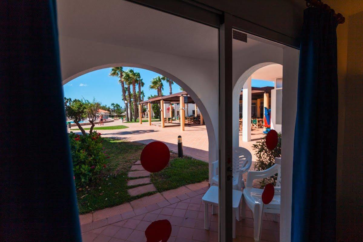 Vistapicas Apartahotel Cala'N Blanes (Menorca)