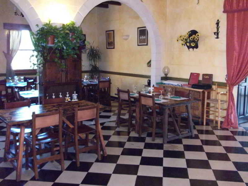 Pensión Castell De Lo *