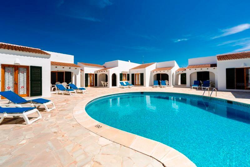 Casas Menorquinas * Cala Blanca (Menorca)