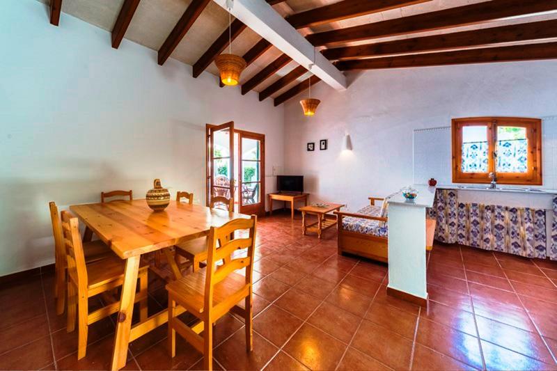 Casas Menorquinas * Cala Blanca (Menorca)