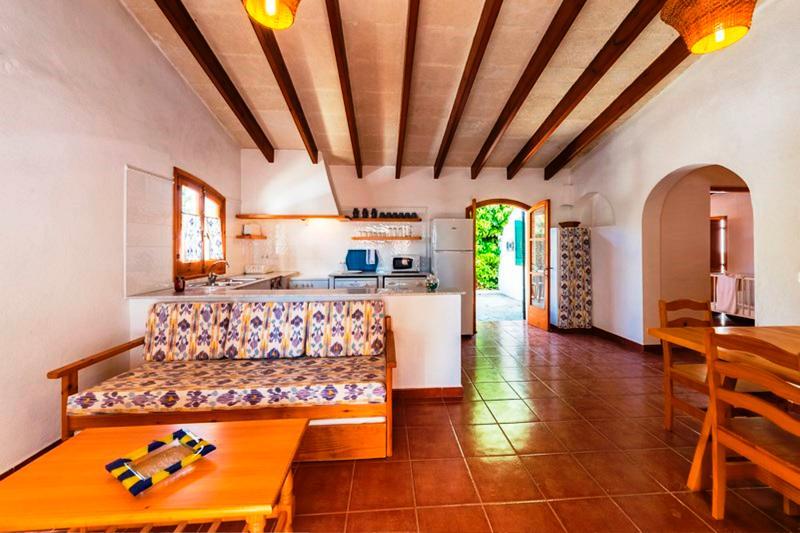 Casas Menorquinas * Cala Blanca (Menorca)