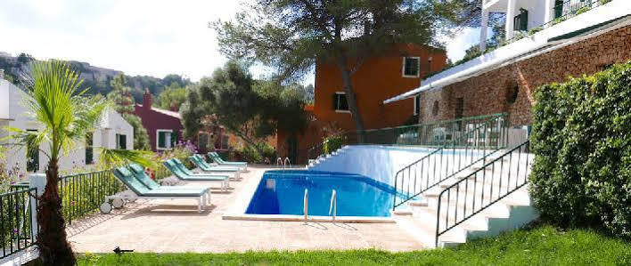 Desmais Hotel 3*