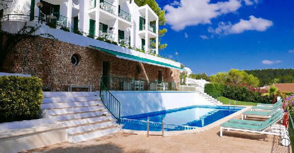 Desmais Hotel Cala Galdana (Menorca)