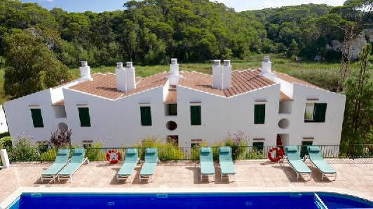 Hotel Desmais 3*