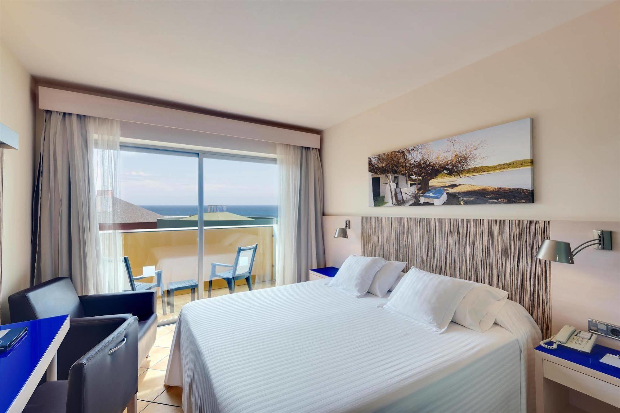 Occidental Menorca (adults Only) Hotel Punta Prima (Menorca)