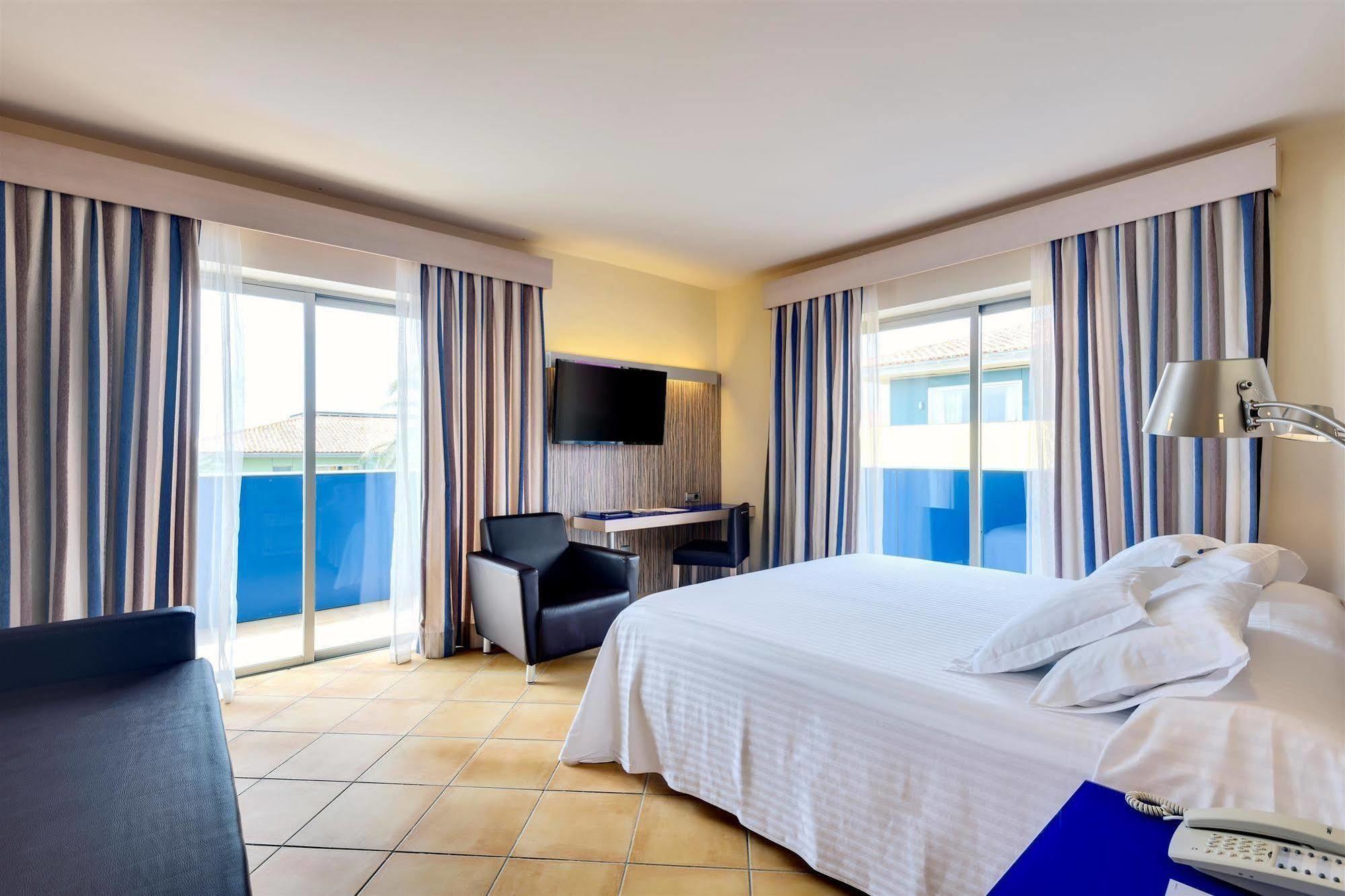 Hotel Occidental Menorca (adults Only)