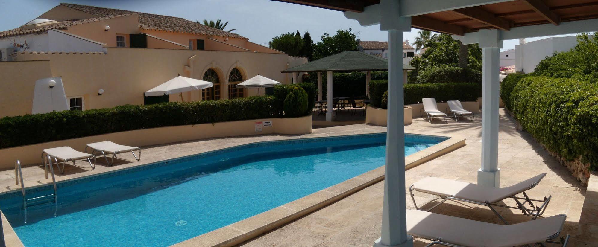 Rural Son Tretze - Adults Only 3* Sant Lluís