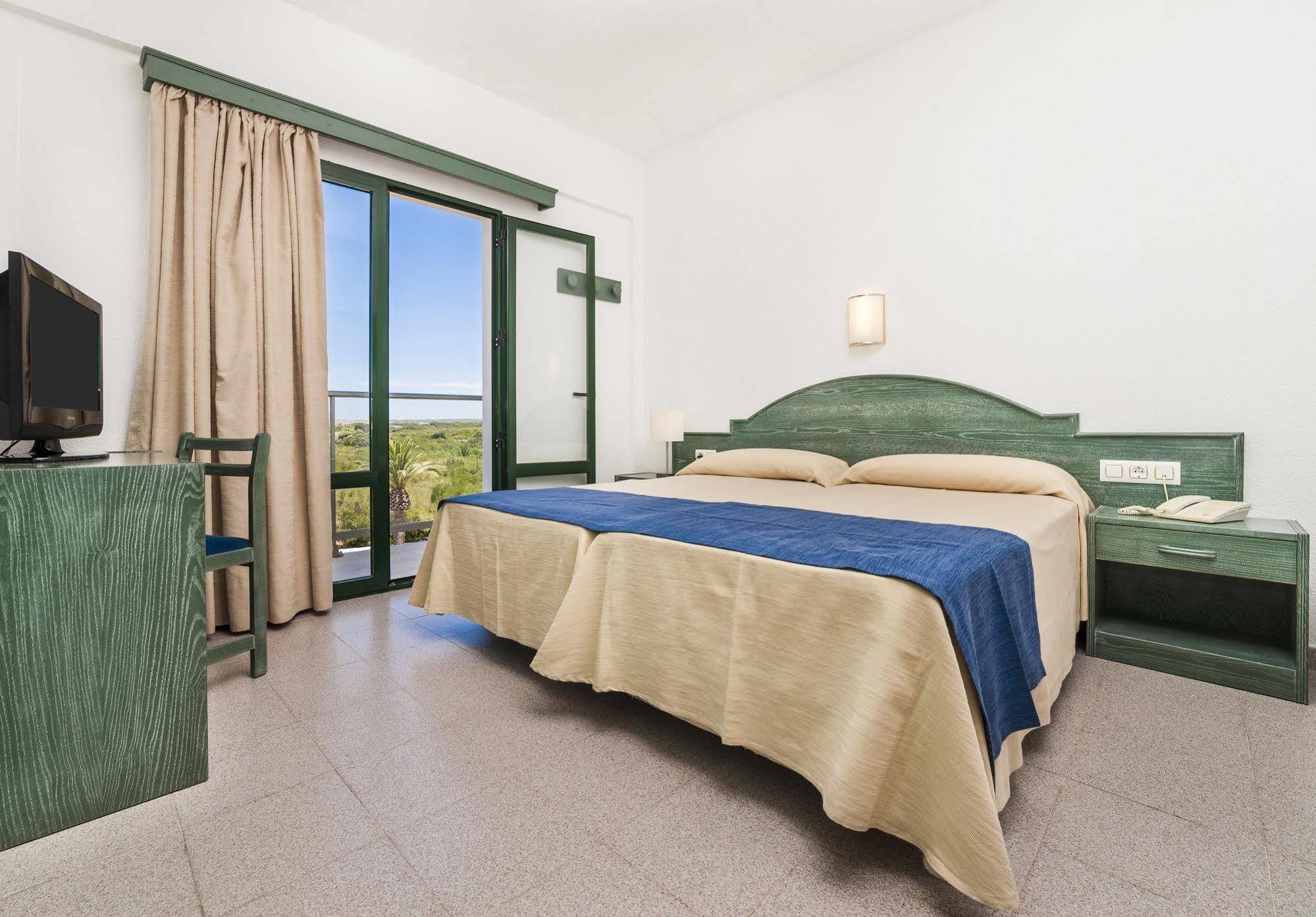 Globales Cala'n Blanes Hotel