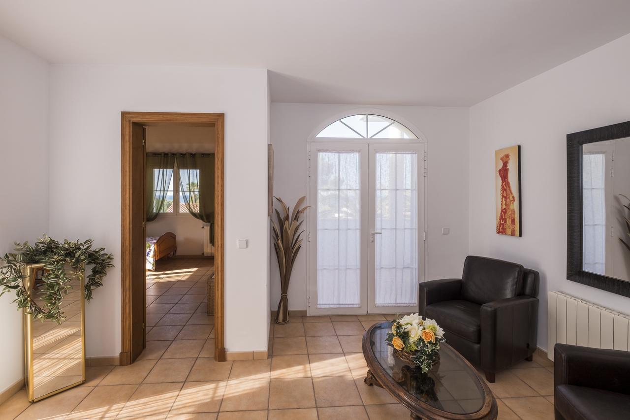 Alaris Villa Es Migjorn Gran