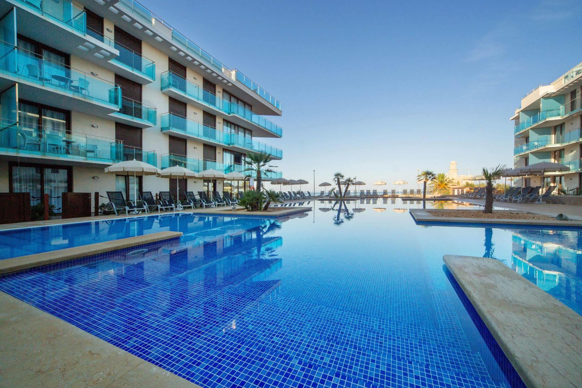 Apartahotel Ferrer Skyline