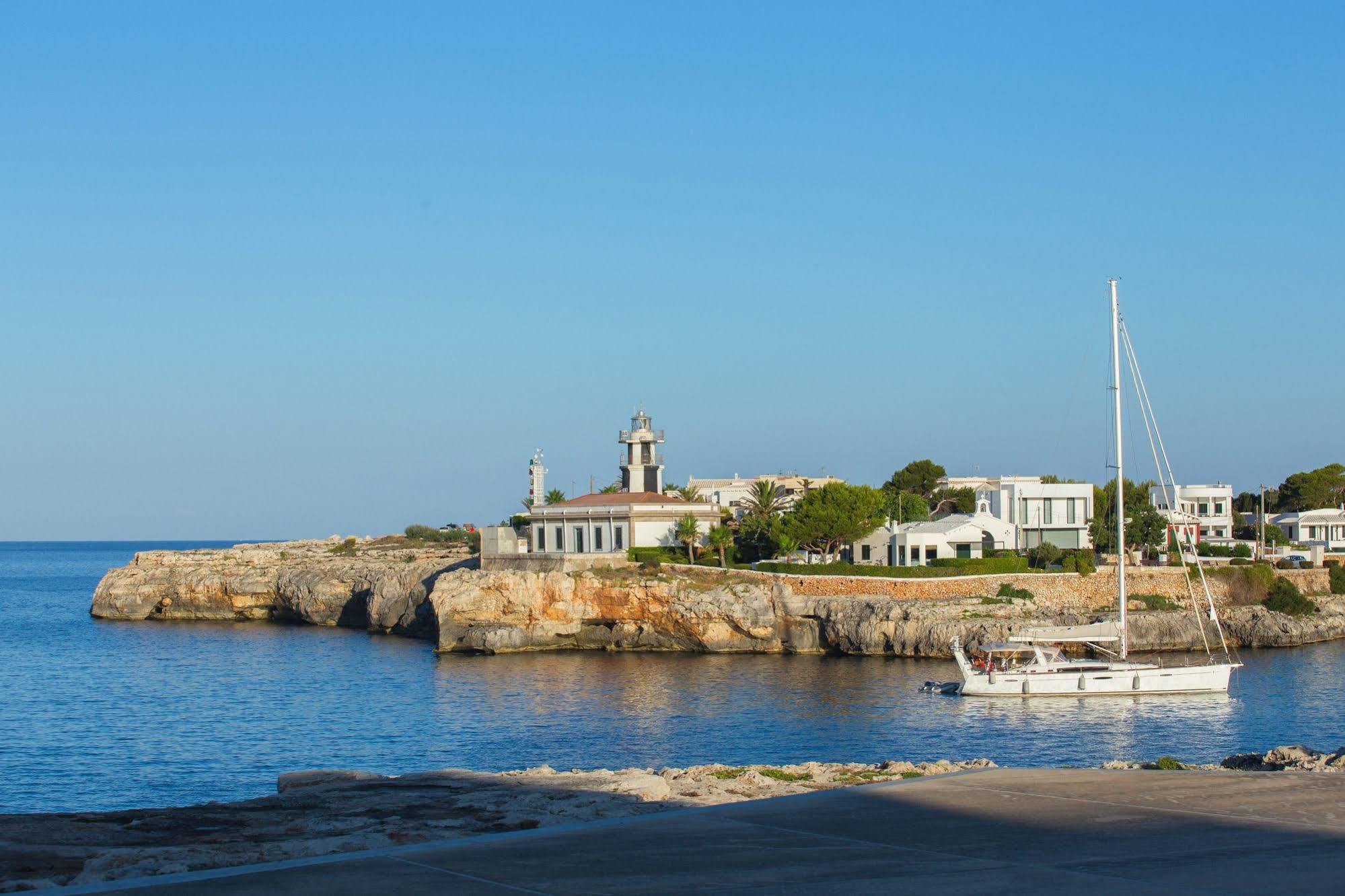 Ferrer Skyline Apartahotel 4*