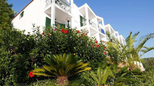 Hotel Desmais