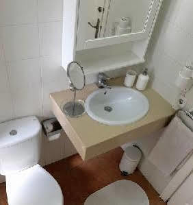Desmais Hotel 3*