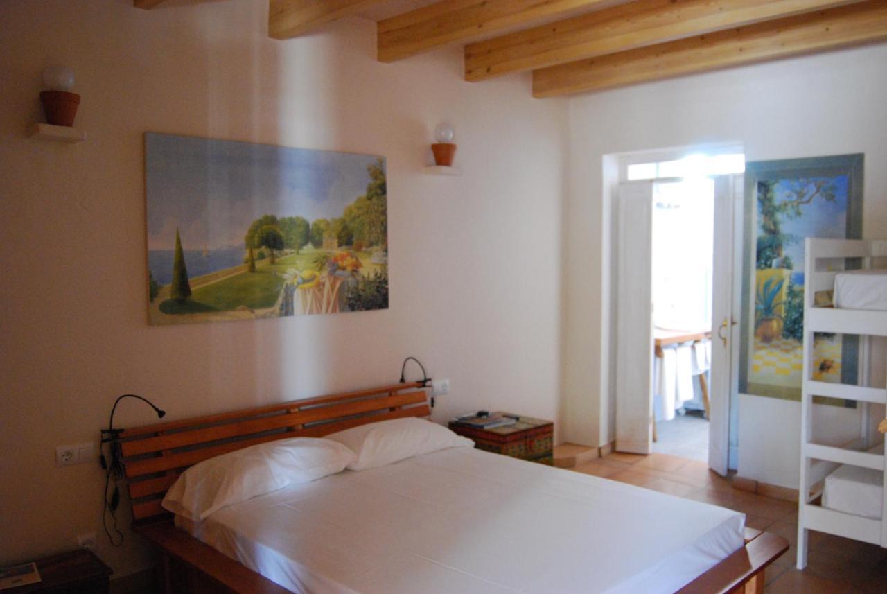 Biniati Des Pi Country house Sant Lluis