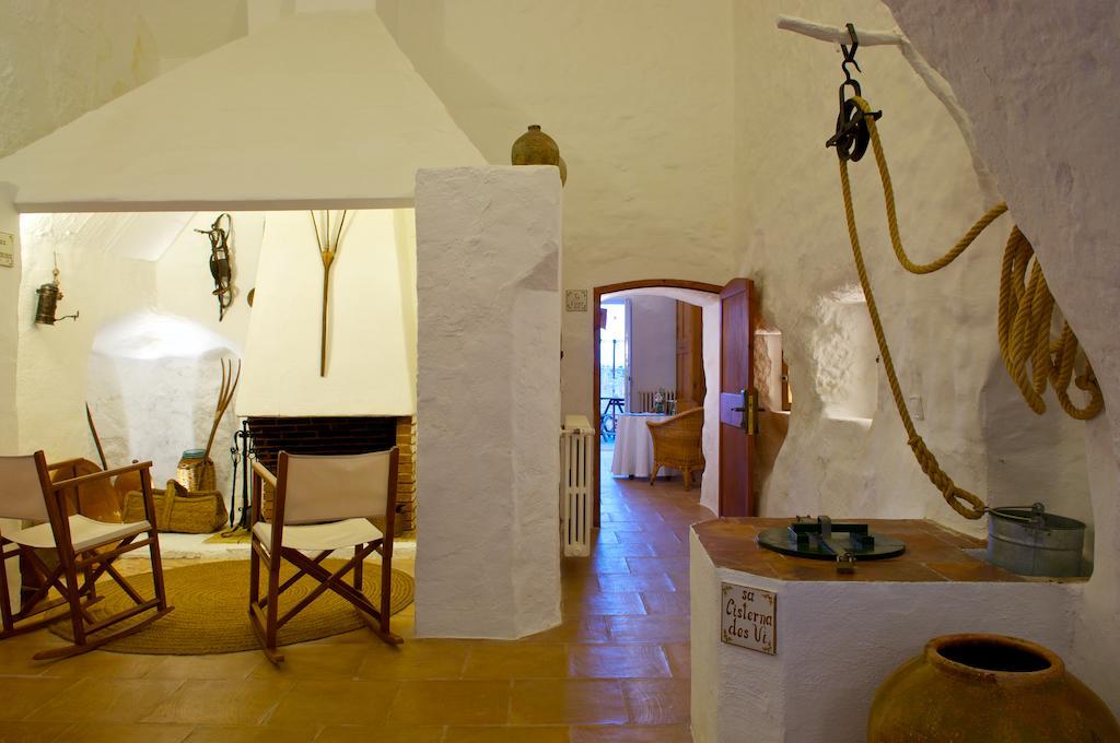 Hotel Alcaufar Vell Rural & Restaurant Sant Lluis