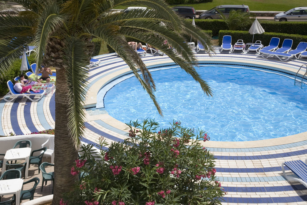 Hotel Apartmentos Globales Marina Cala'N Bosch (Menorca)