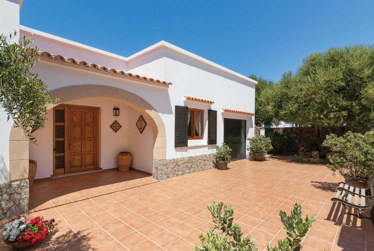 Casa Blanca. Villa *